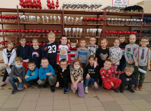 Wycieczka do Fabryki Bombek grupy IV