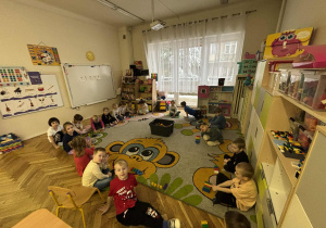 Siedzimy na dywanie i liczymy zabawki