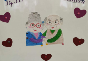 Rysunek babci i dziadka jako dekoracja tablicy